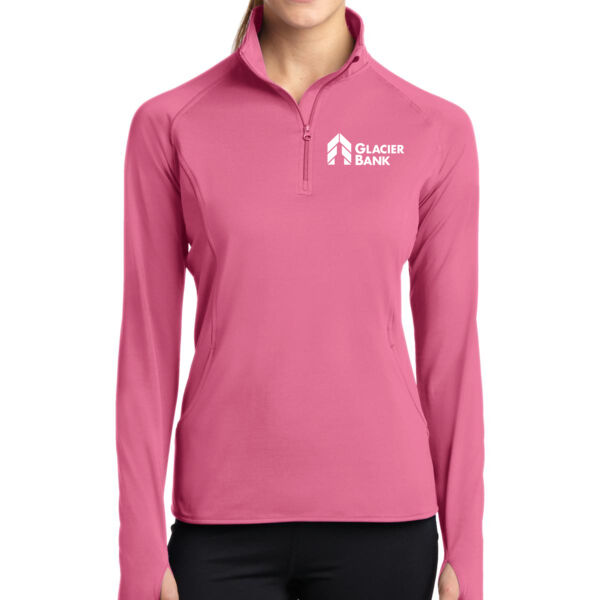 Women’s Moisture Wicking 1/4 Zip Thumbnail